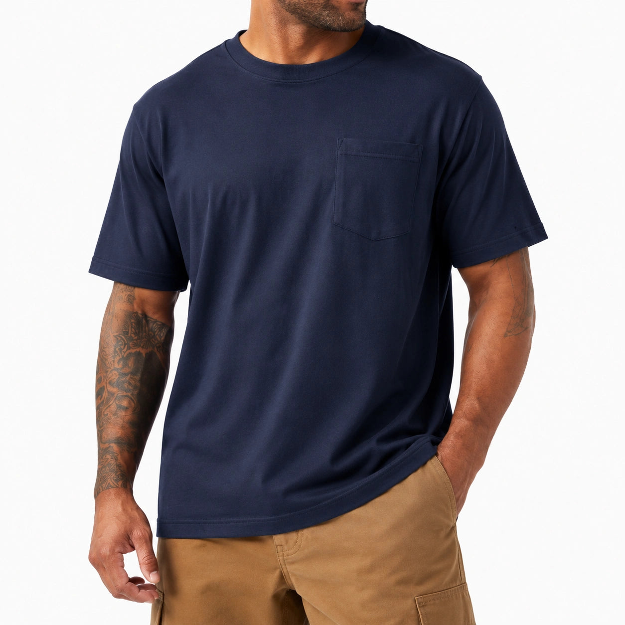T-shirt homme taille M en coton bleu marine à poche poitrine coupe décontractée